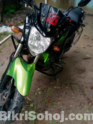 Yamaha FZ s version 1
